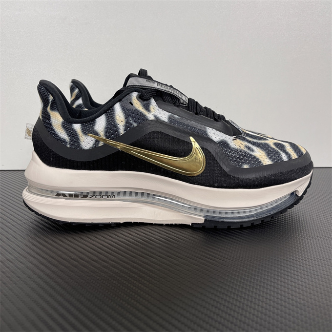 nike pegasus premium road running shoes